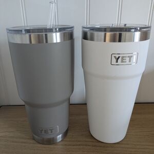 2 Yeti - Grey 30 Oz Rambler Tumbler + White Stackable 26 Oz Cup